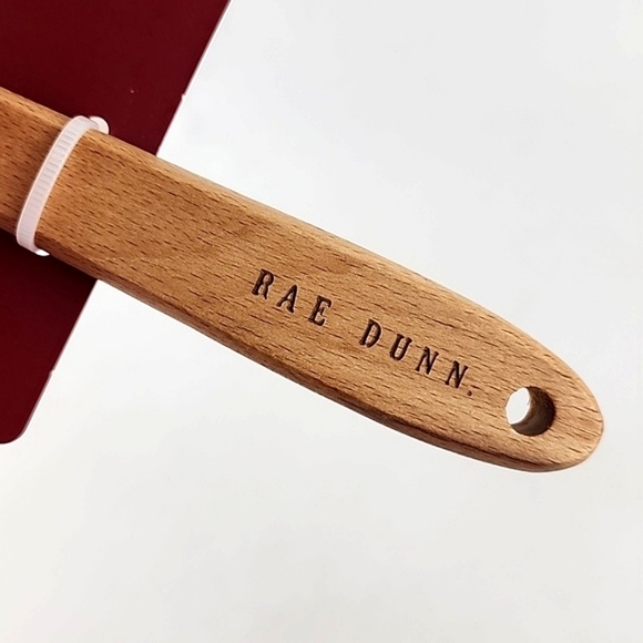 Rae Dunn BE MINE Red Spatula Heart Cookie Cutter 2 Piece Set Kitchen Baking ❤ - Picture 3 of 8